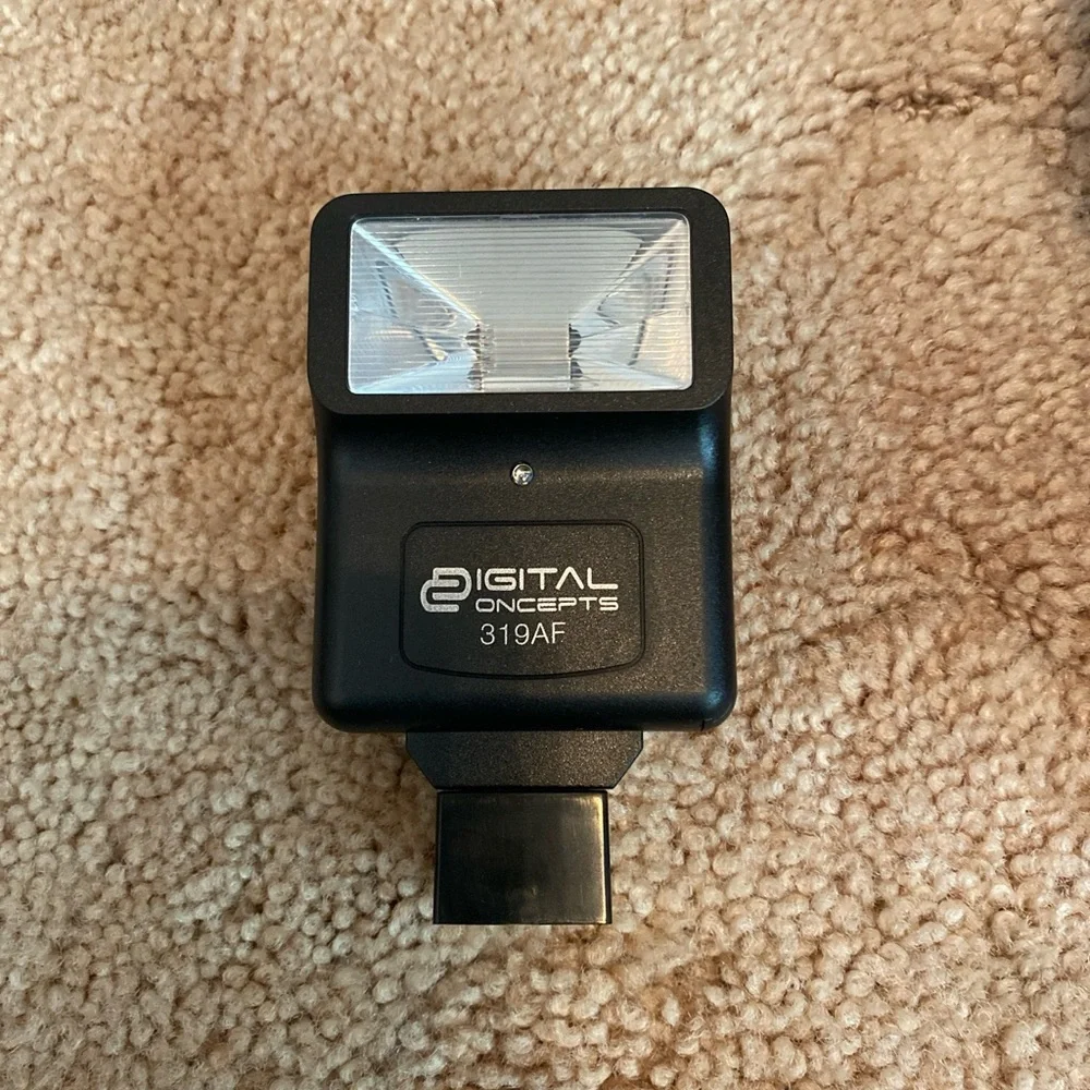 DIGITAL CONCEPTS Digital Slave Flash Ultra Lightweight Compact Design